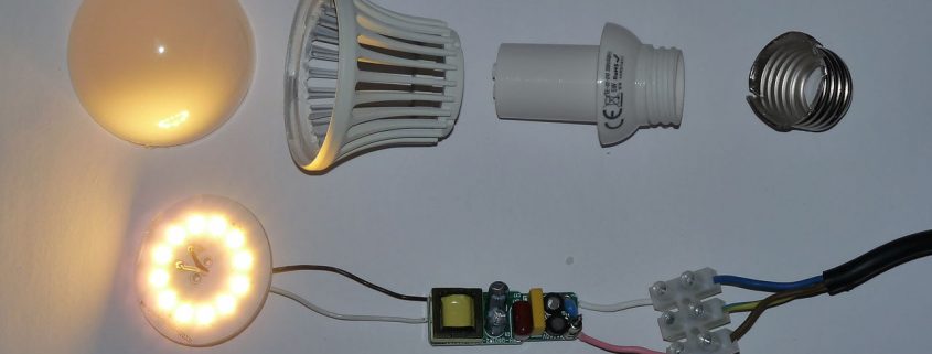 لامپ LED جایگزینی مناسب - گروه صنعتی مهر